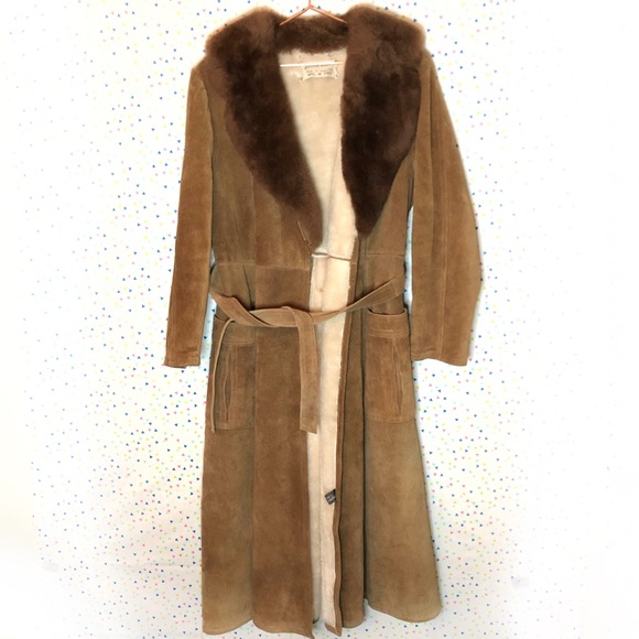 Jackets & Blazers - Vintage 70s suede fur collar long tie coat